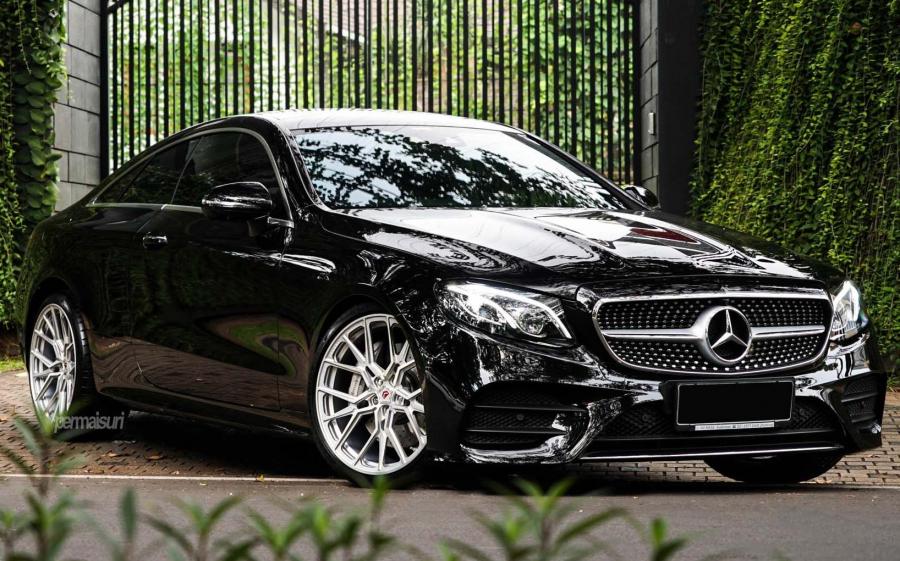 Mercedes-Benz E300 AMG Line by Permaisuri on Vossen Wheels (M-X3) '2019